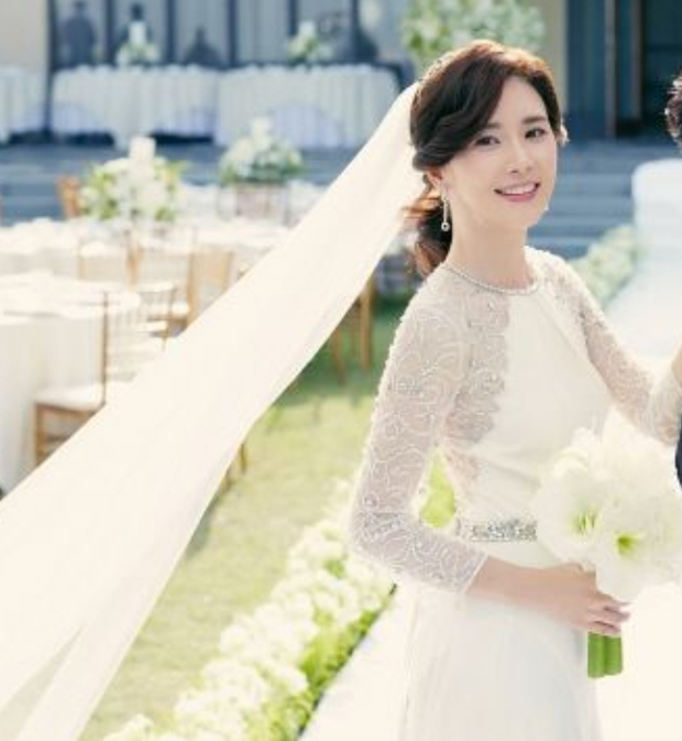 Wedding with K-Style Make-up & Hair